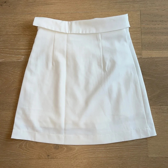 Forever21 White Asymmetrical Pleated School Girl Tiered Button Mini Skirt Small - Picture 4 of 15